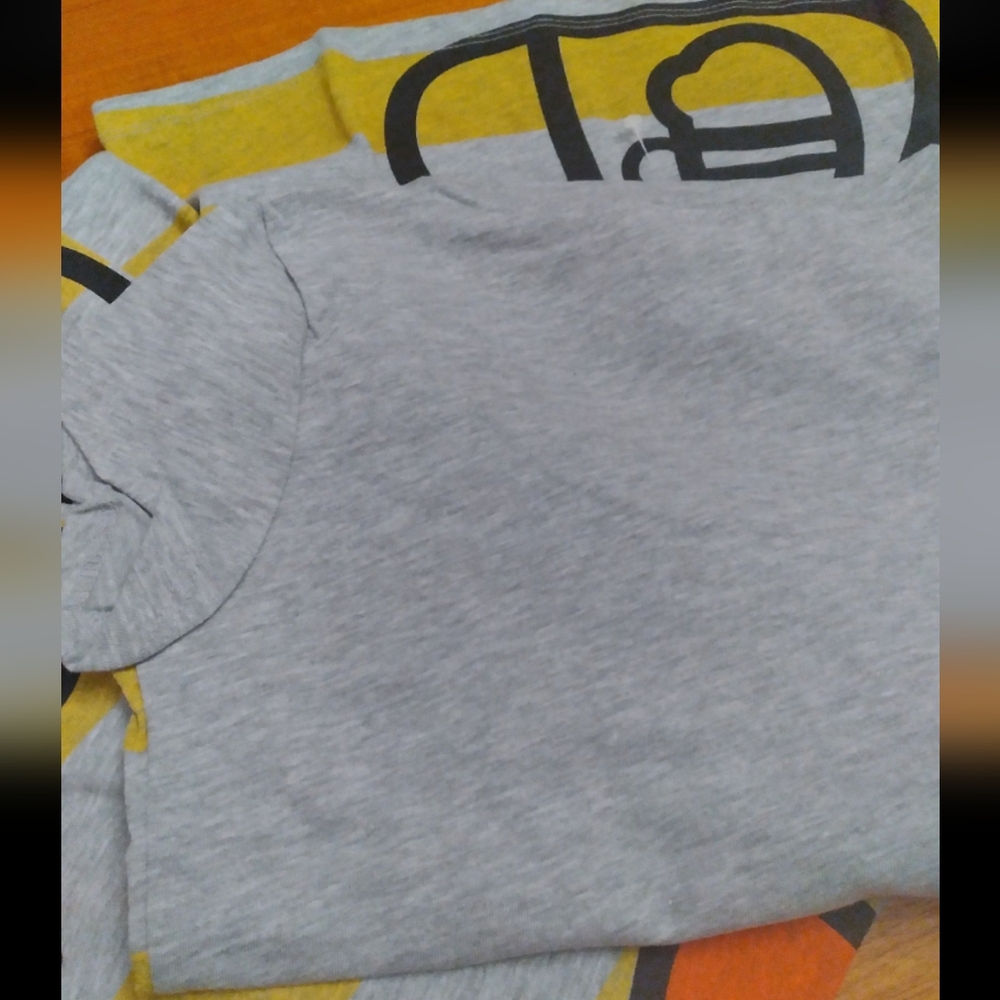 HELLO KITTY SANRIO T SHIRT TOP CAP SLEEVES YELLOW STRIPED SZ M MEDIUM - Picture 4 of 4